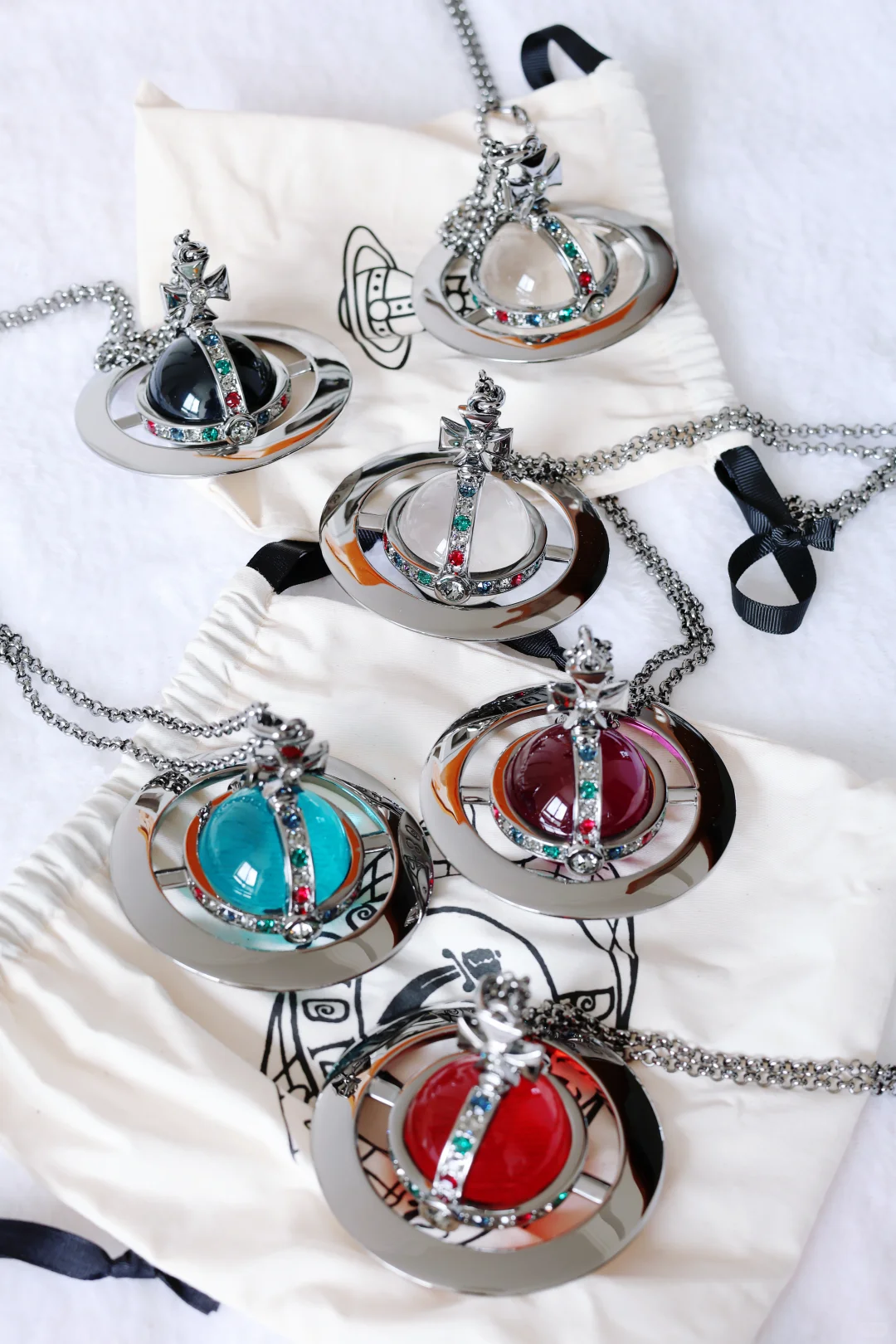 40mm Spherical Classic Saturn Pendant Necklace