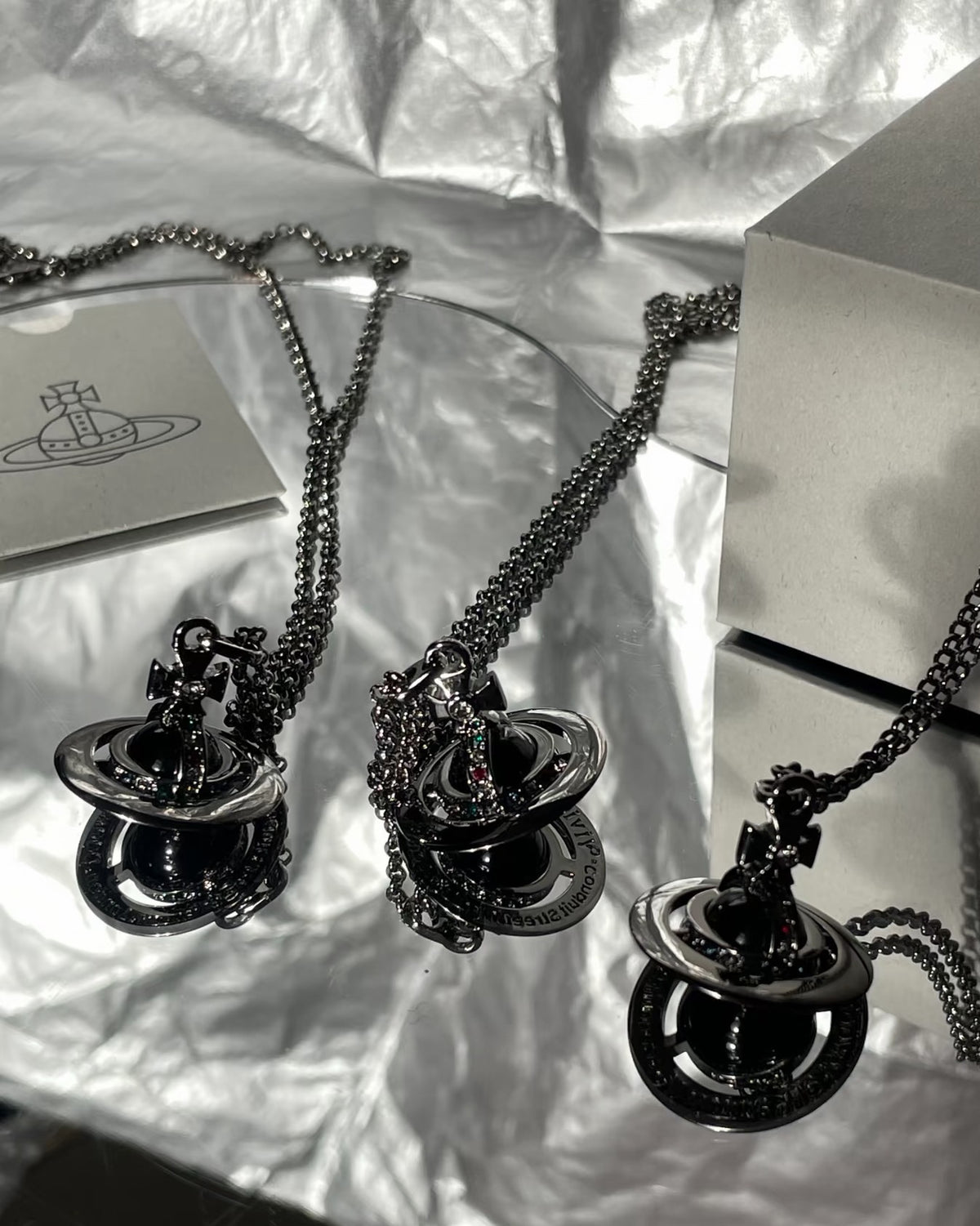 20mm Spherical Classic Saturn Pendant Necklace