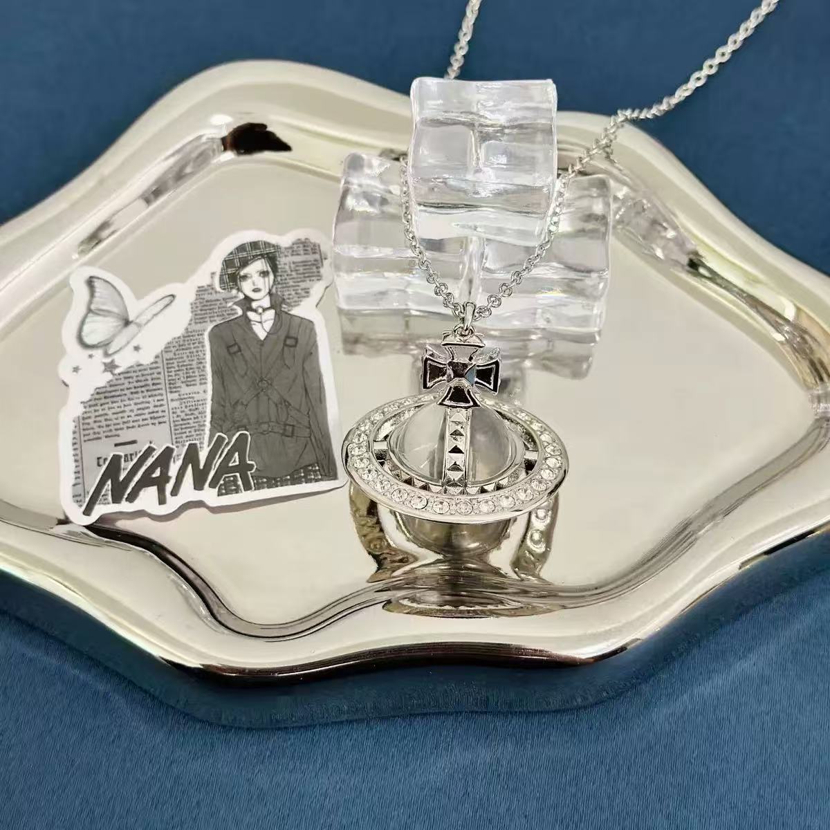 20mm PINA Classic Series Saturn Pendant Necklace, White